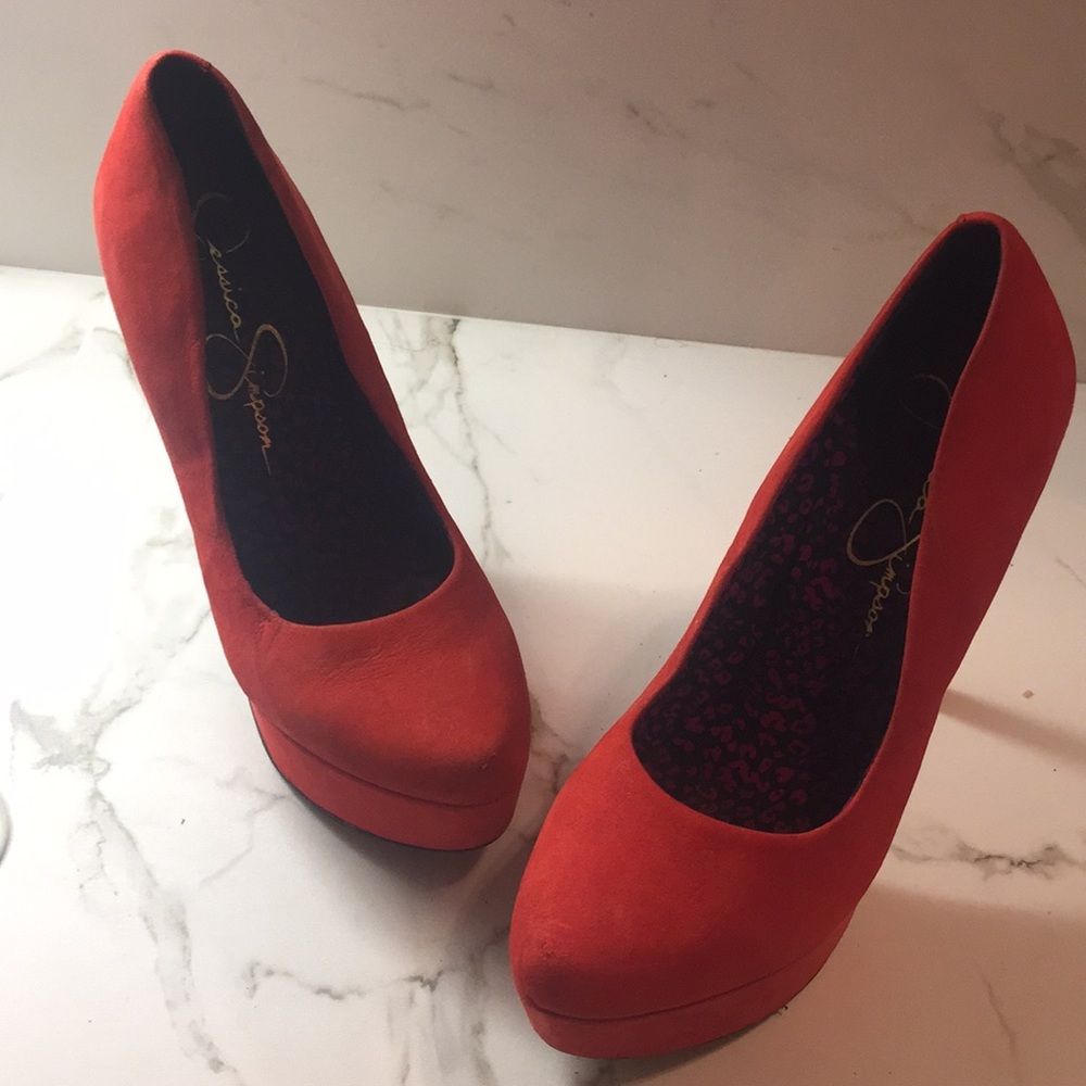 Jessica Simpson orange heals